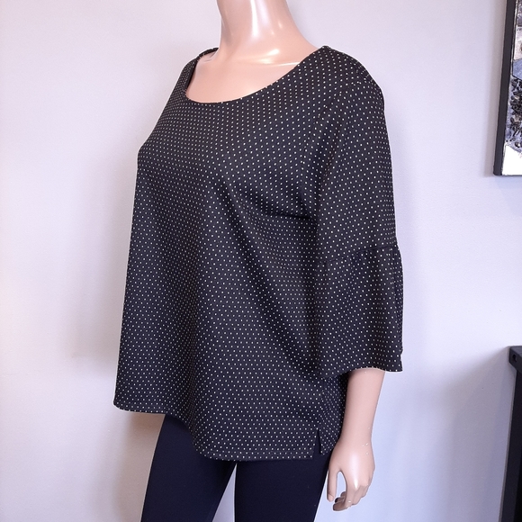 REITMANS Dotted Bell Sleeve Boxy Boat Neck Top - Picture 2 of 11